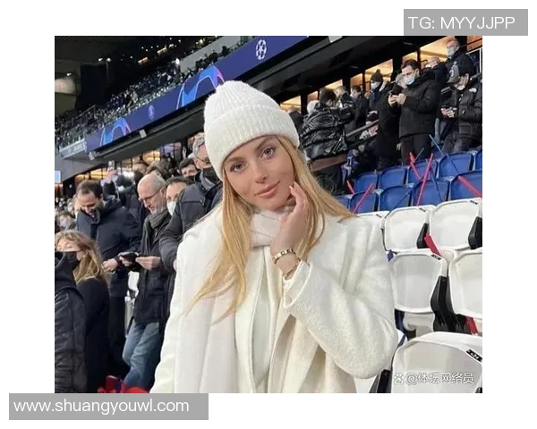 全球足球球星女友颜值排名揭晓她们的美丽引领时尚潮流